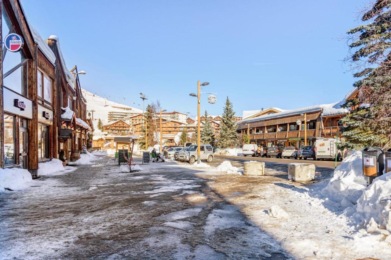 Appartement Ursus - Welkeys Huez Bagian luar foto